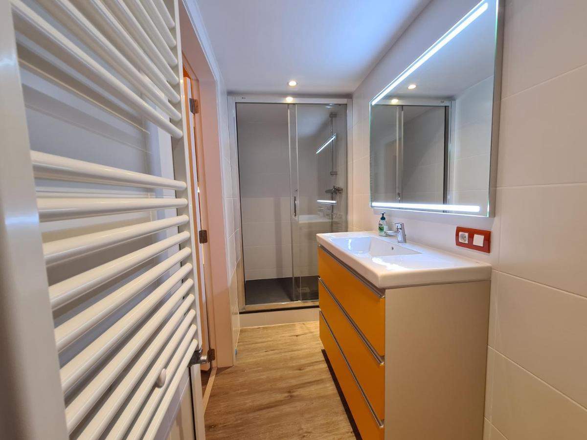 Apartaments Vicus 3 Con Vistas A La Plaza Mayor De Vic Extérieur photo